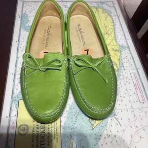 Niccolo Vacari Grass Green Leather Bow Driving Loafers Made in Italy Size 7